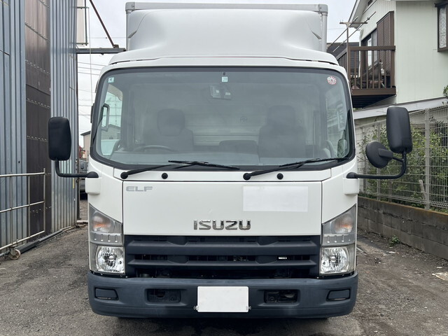 いすゞエルフアルミバン小型（2t・3t）[写真05]