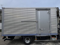 いすゞエルフアルミバン小型（2t・3t）[写真07]