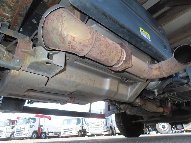 いすゞフォワードアルミブロック中型（4t）[写真12]