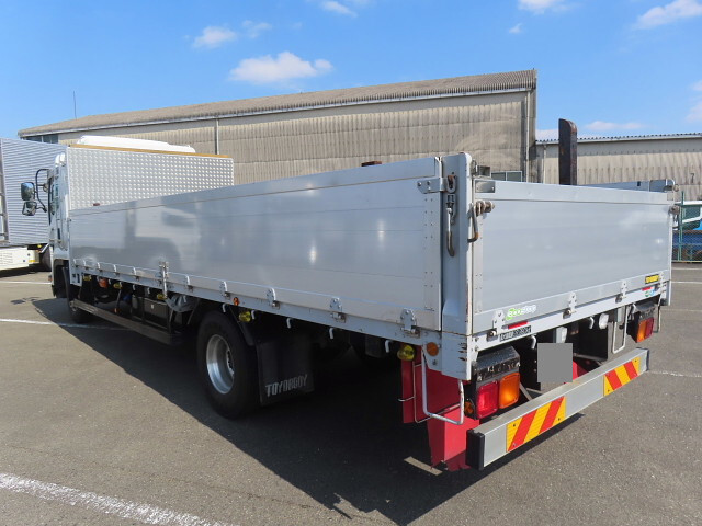 いすゞフォワードアルミブロック中型（4t）[写真02]