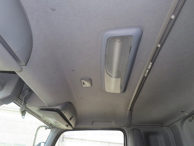 いすゞフォワードアルミブロック中型（4t）[写真22]