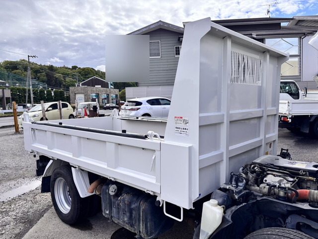 いすゞエルフダンプ小型（2t・3t）[写真25]