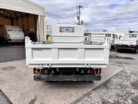 いすゞエルフダンプ小型（2t・3t）[写真06]