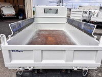 いすゞエルフダンプ小型（2t・3t）[写真07]