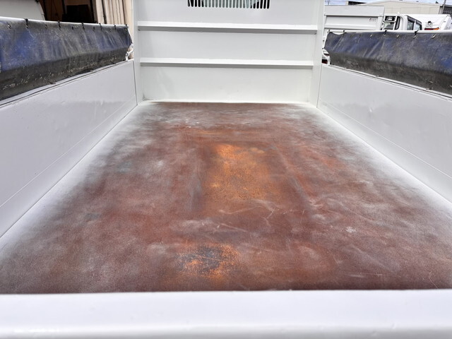 いすゞエルフダンプ小型（2t・3t）[写真07]