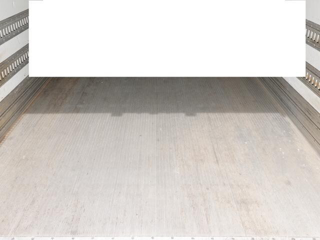 いすゞフォワード冷凍車（冷蔵車）中型（4t）[写真19]