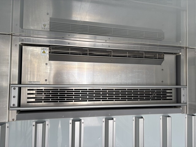 日野デュトロ冷凍車（冷蔵車）小型（2t・3t）[写真20]