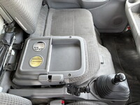 日野デュトロ冷凍車（冷蔵車）小型（2t・3t）[写真31]