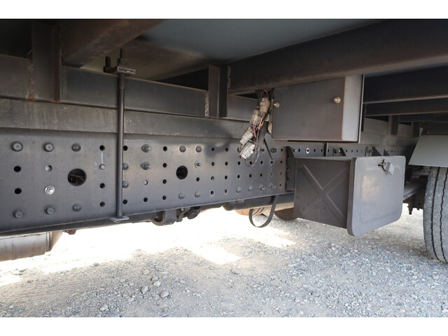 三菱ふそうキャンター冷凍車（冷蔵車）小型（2t・3t）[写真23]