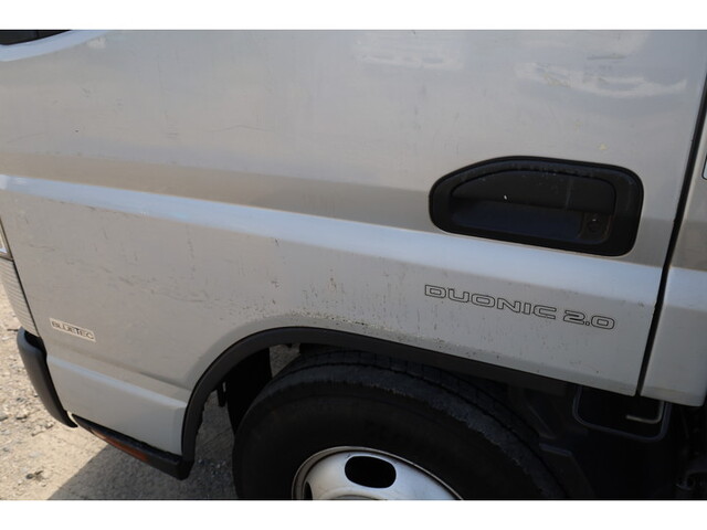 三菱ふそうキャンター冷凍車（冷蔵車）小型（2t・3t）[写真30]