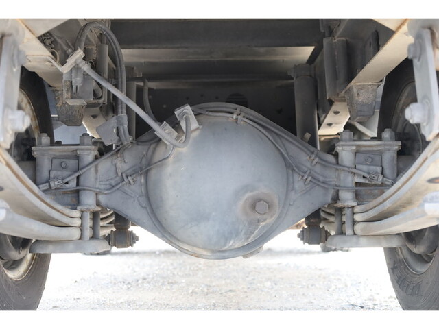 いすゞエルフアルミバン小型（2t・3t）[写真22]