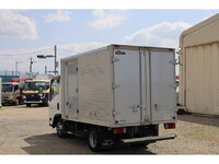 いすゞエルフアルミバン小型（2t・3t）[写真02]