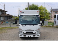 いすゞエルフアルミバン小型（2t・3t）[写真06]