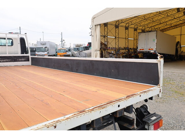 日野デュトロ平ボディ小型（2t・3t）[写真16]