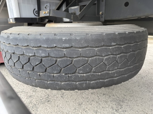 日野プロフィア冷凍車（冷蔵車）大型（10t）[写真26]