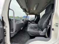 いすゞフォワード冷凍車（冷蔵車）増トン（6t・8t）[写真12]