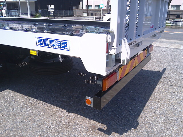 いすゞエルフセーフティローダー小型（2t・3t）[写真12]