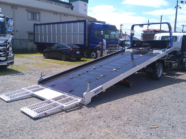 いすゞエルフセーフティローダー小型（2t・3t）[写真22]