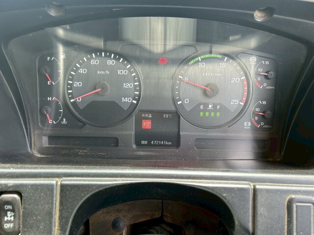 三菱ふそうスーパーグレートダンプ大型（10t）[写真18]