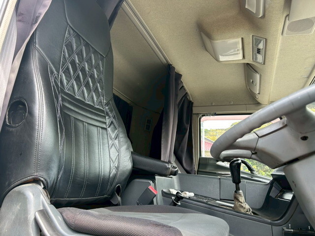 三菱ふそうスーパーグレートダンプ大型（10t）[写真04]