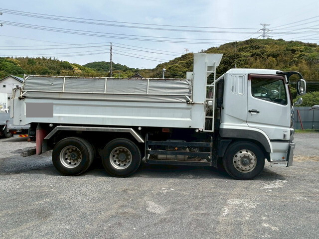 三菱ふそうスーパーグレートダンプ大型（10t）[写真08]
