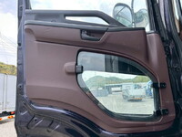 日野プロフィアトレーラーヘッド（トラクターヘッド）大型（10t）[写真15]