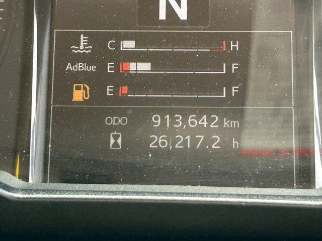 日野プロフィアトレーラーヘッド（トラクターヘッド）大型（10t）[写真24]