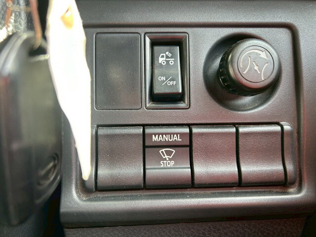 日野プロフィアトレーラーヘッド（トラクターヘッド）大型（10t）[写真28]