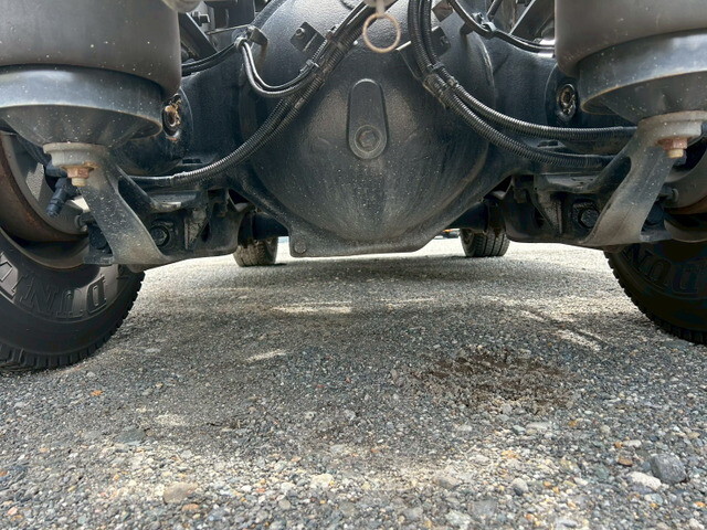 日野プロフィアトレーラーヘッド（トラクターヘッド）大型（10t）[写真39]