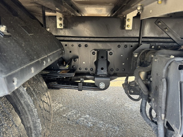 いすゞエルフ保冷バン小型（2t・3t）[写真12]