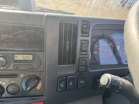 いすゞエルフ保冷バン小型（2t・3t）[写真23]