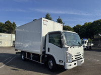 いすゞエルフ保冷バン小型（2t・3t）[写真04]