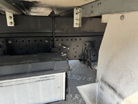 いすゞエルフ保冷バン小型（2t・3t）[写真10]