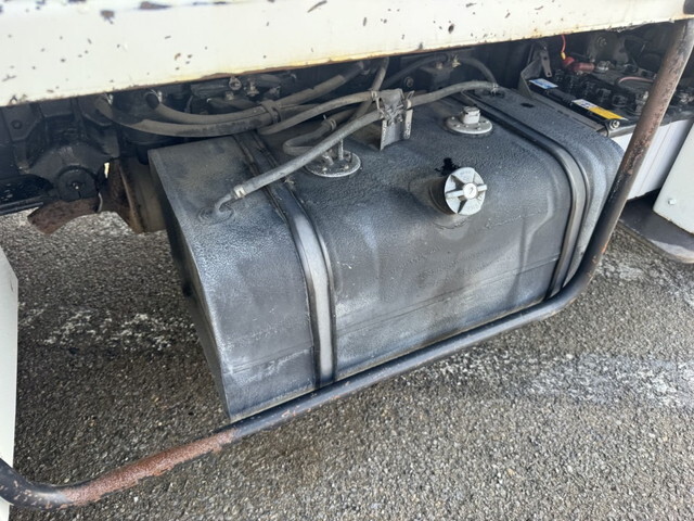 日野デュトロ高所作業車小型（2t・3t）[写真25]