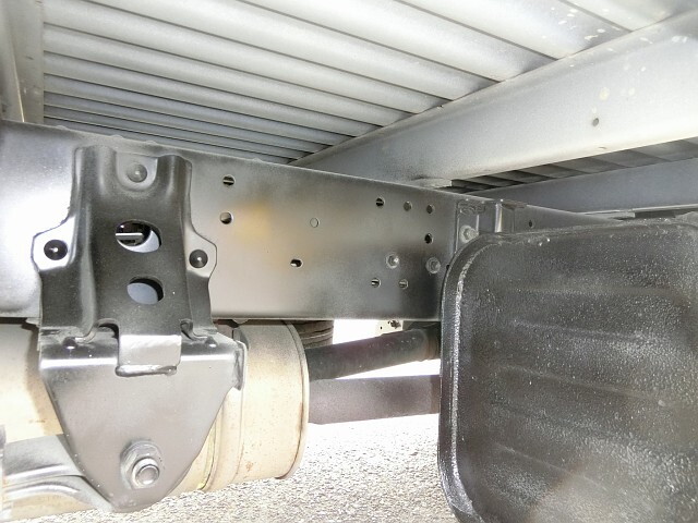 トヨタトヨエース平ボディ小型（2t・3t）[写真15]