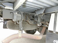 トヨタトヨエース平ボディ小型（2t・3t）[写真17]