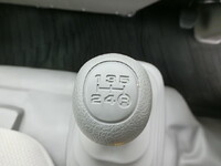 トヨタトヨエース平ボディ小型（2t・3t）[写真21]