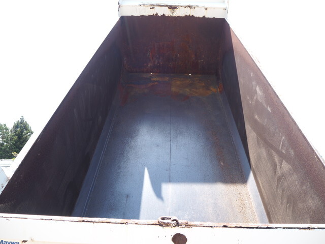 いすゞフォワード深ダンプ（土砂禁ダンプ）中型（4t）[写真17]