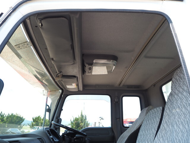 いすゞフォワード深ダンプ（土砂禁ダンプ）中型（4t）[写真33]