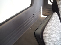 いすゞフォワード深ダンプ（土砂禁ダンプ）中型（4t）[写真37]