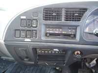 いすゞフォワード深ダンプ（土砂禁ダンプ）中型（4t）[写真38]