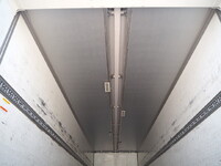 三菱ふそうスーパーグレートパネルウイング大型（10t）[写真20]