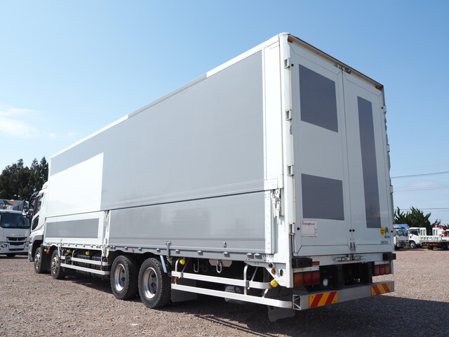 三菱ふそうスーパーグレートパネルウイング大型（10t）[写真02]