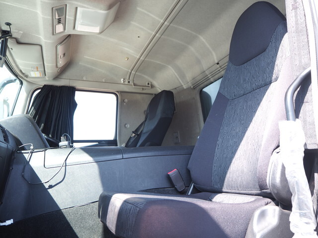 三菱ふそうスーパーグレートパネルウイング大型（10t）[写真29]