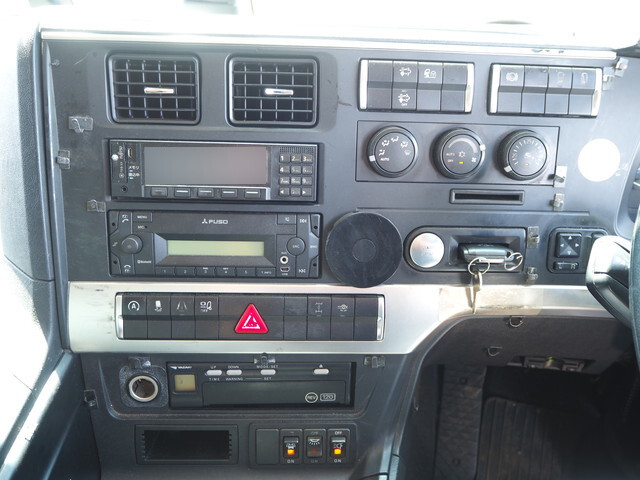 三菱ふそうスーパーグレートパネルウイング大型（10t）[写真33]