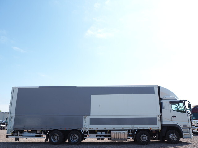 三菱ふそうスーパーグレートパネルウイング大型（10t）[写真07]