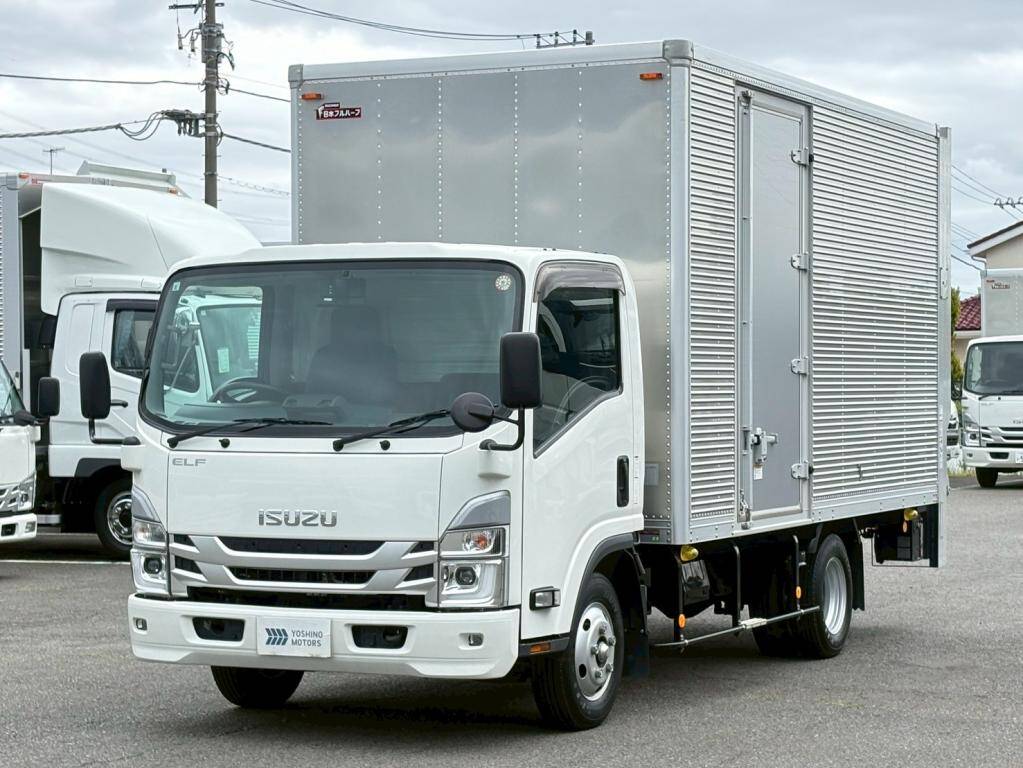 いすゞエルフアルミバン2023年(令和5年)2RG-NPR88AN