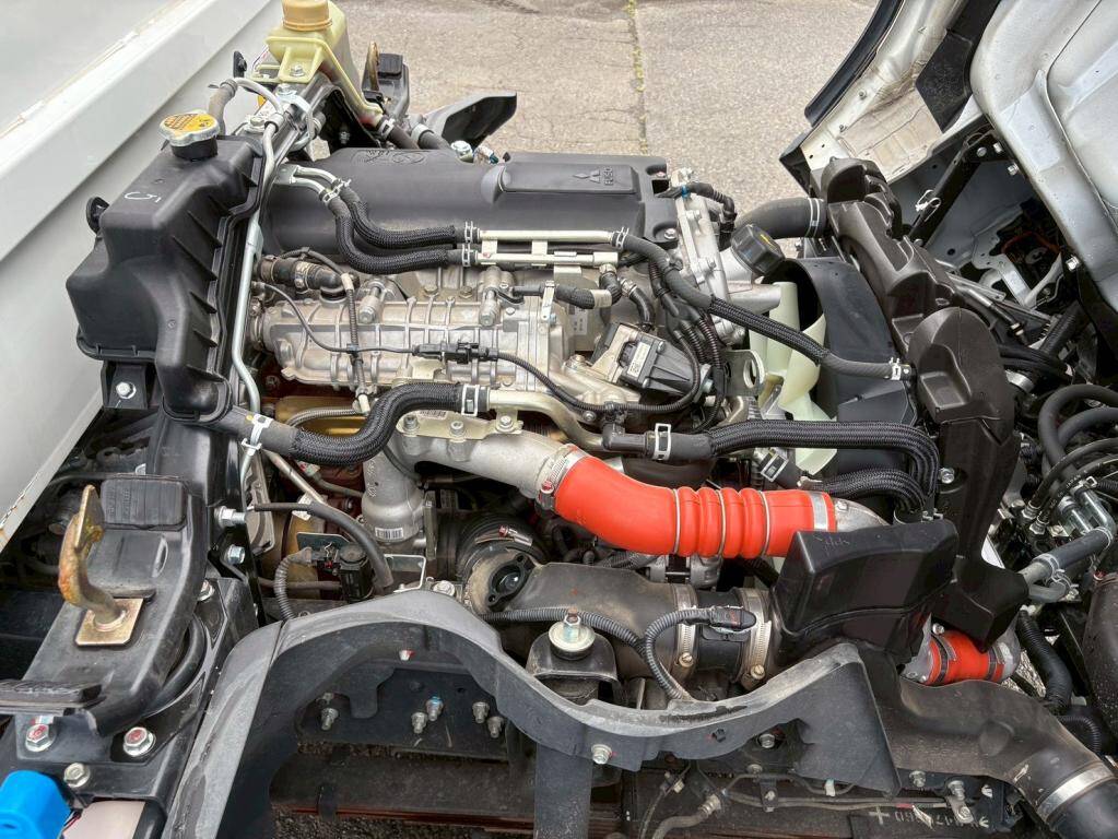 三菱ふそうキャンターダンプ小型（2t・3t）[写真19]