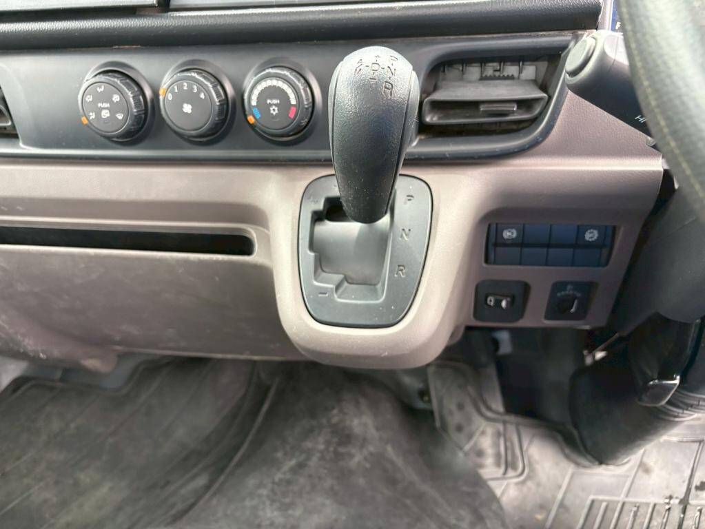 三菱ふそうキャンターダンプ小型（2t・3t）[写真23]