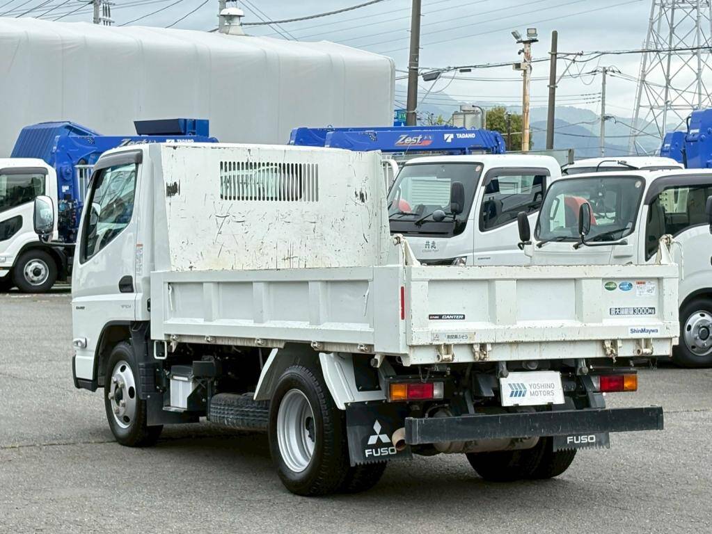 三菱ふそうキャンターダンプ小型（2t・3t）[写真03]